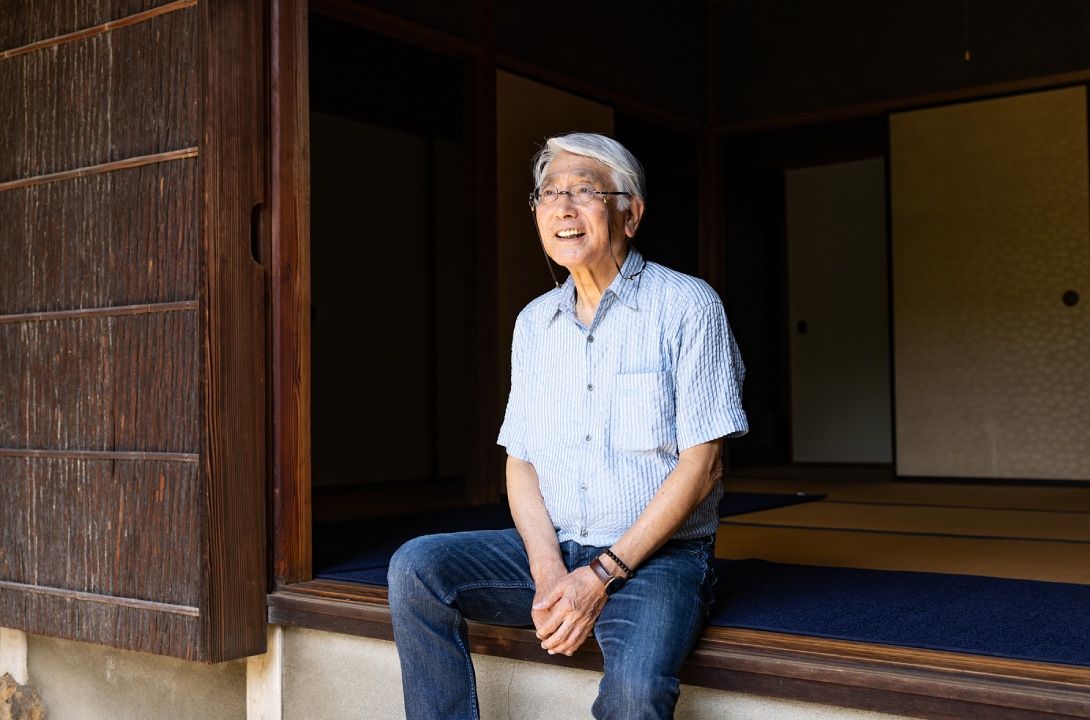 縁側の森田さん