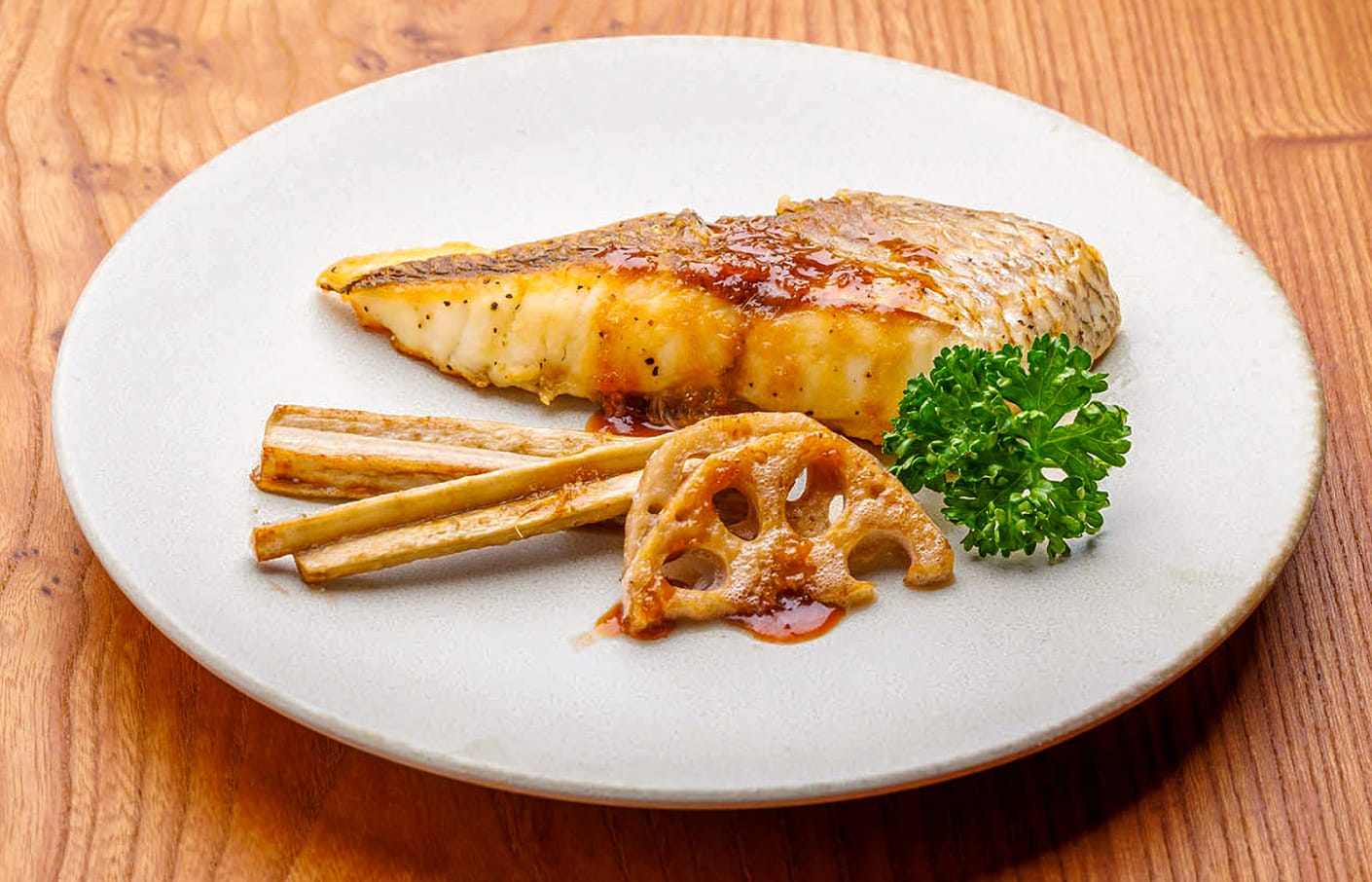 真鯛とレンコン・ゴボウのソテー・完成