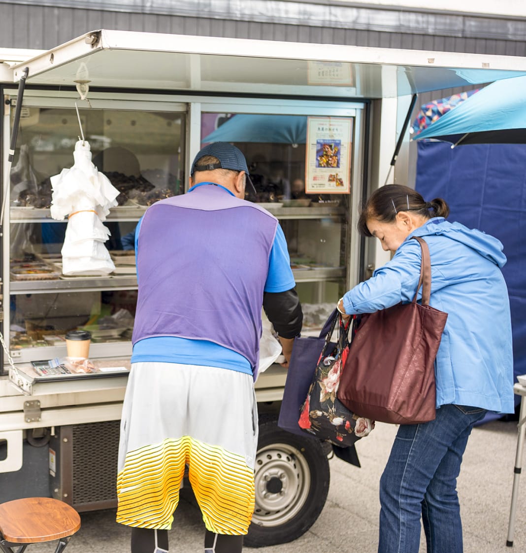 買い物でつながる