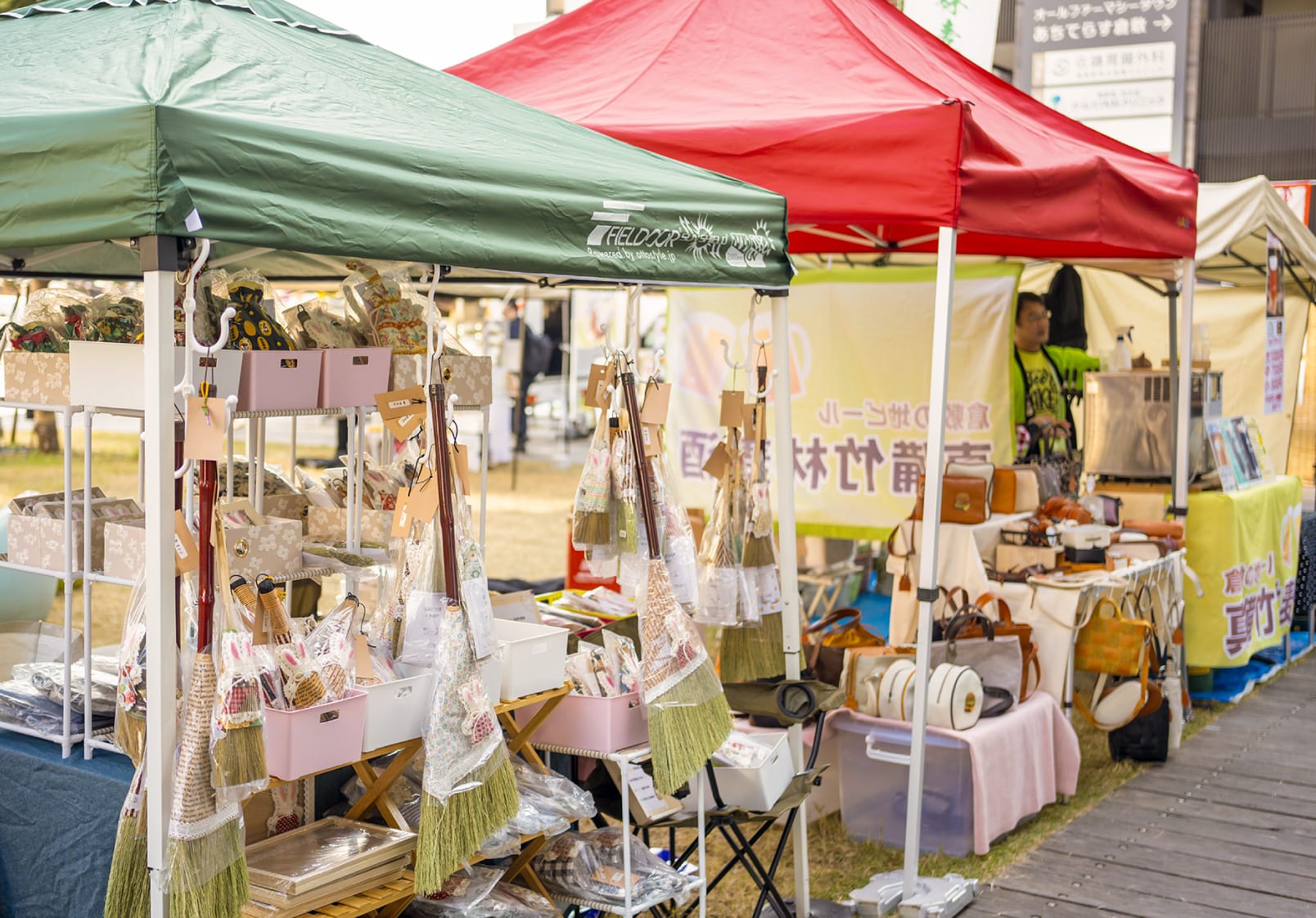ハンドメイド作品と美味しい料理