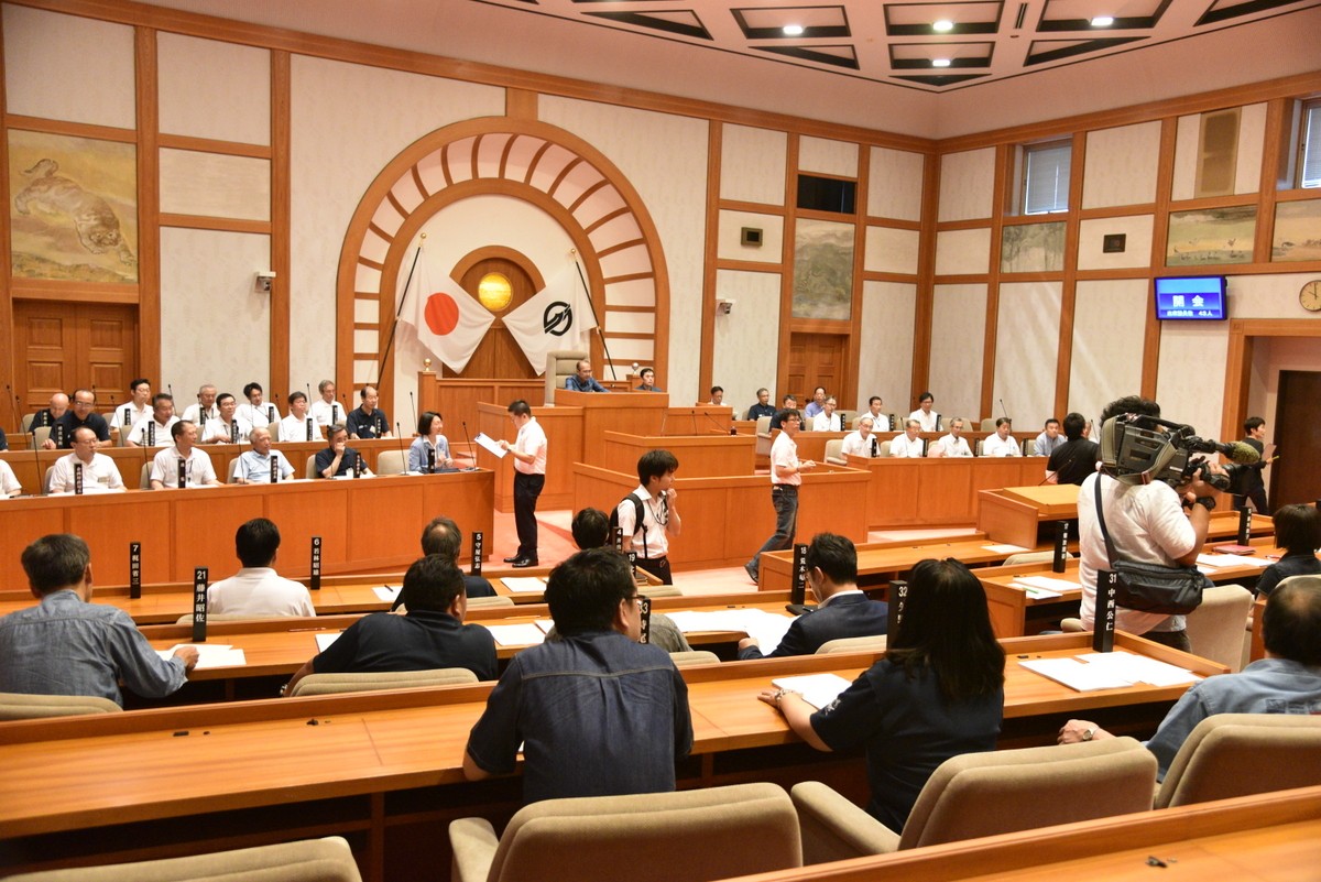 ９月定例市議会は「ジーンズ議会」！