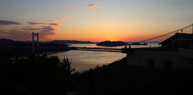 鷲羽山第二展望台からの夕陽（2023年10月31日）